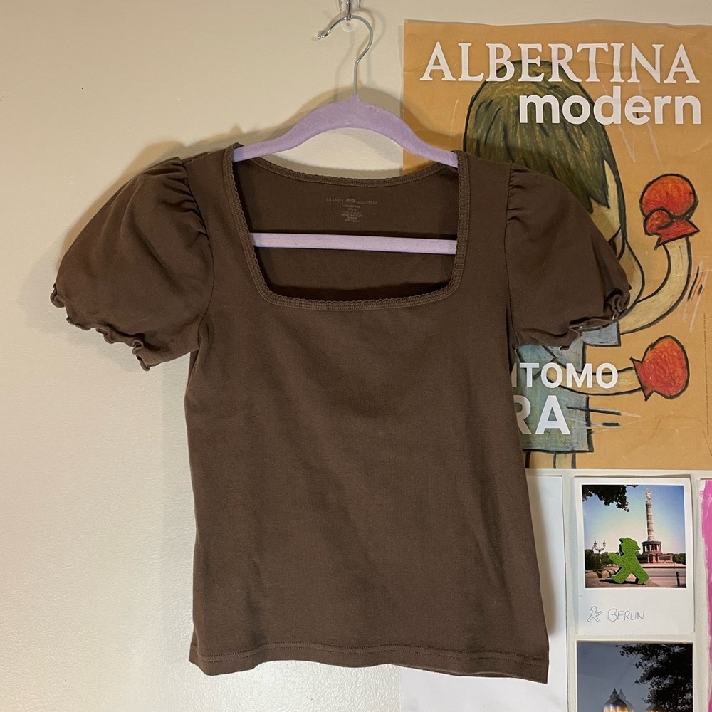 Brandy Melville brown puff sleeve top